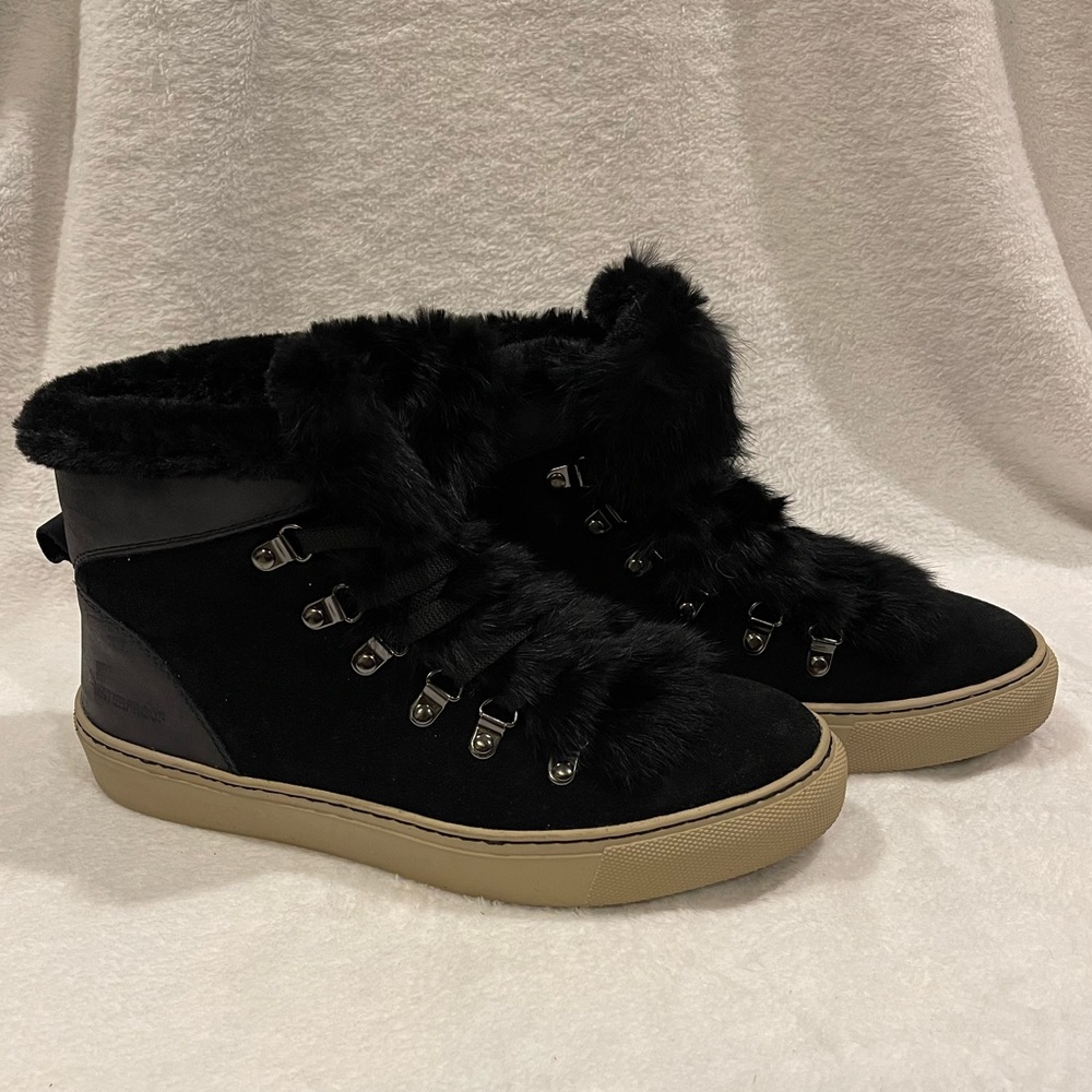 Cougar Dani Waterproof Boot.  Black w/faux fur detail.  Worn Once! Size 9.